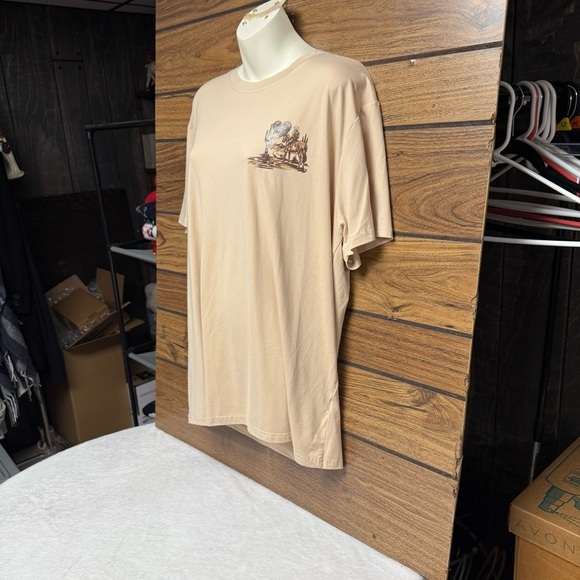 SHEIN Lainey Wilson  Tan Short Sleeve Tee with Graphic Design - Picture 6 of 7